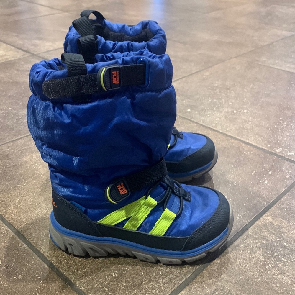 Toddler Made to Play boots